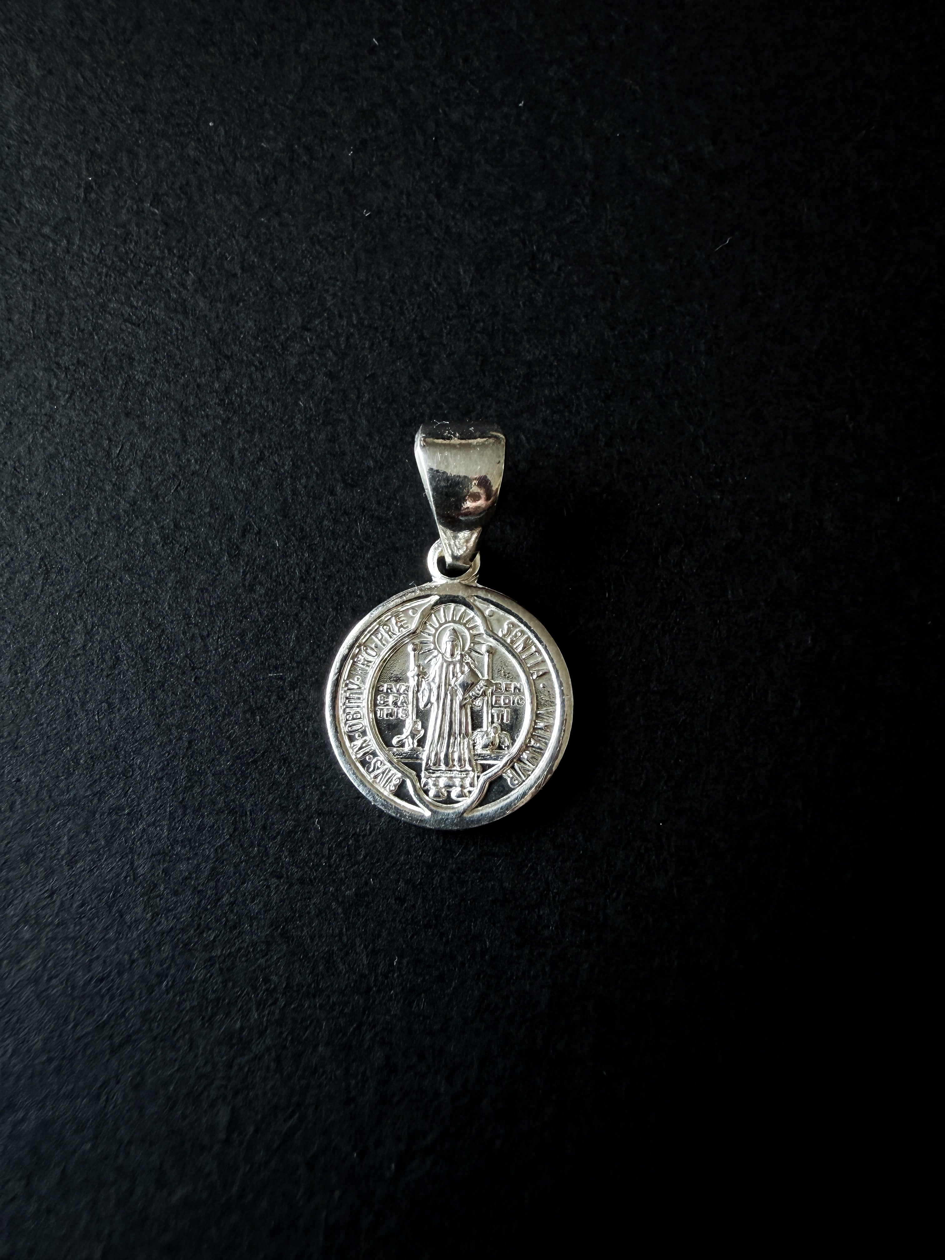Plata 925 Dije Medalla de San Benito