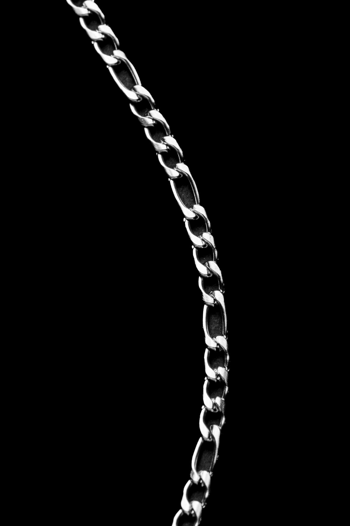 Cadena Plateada Fígaro