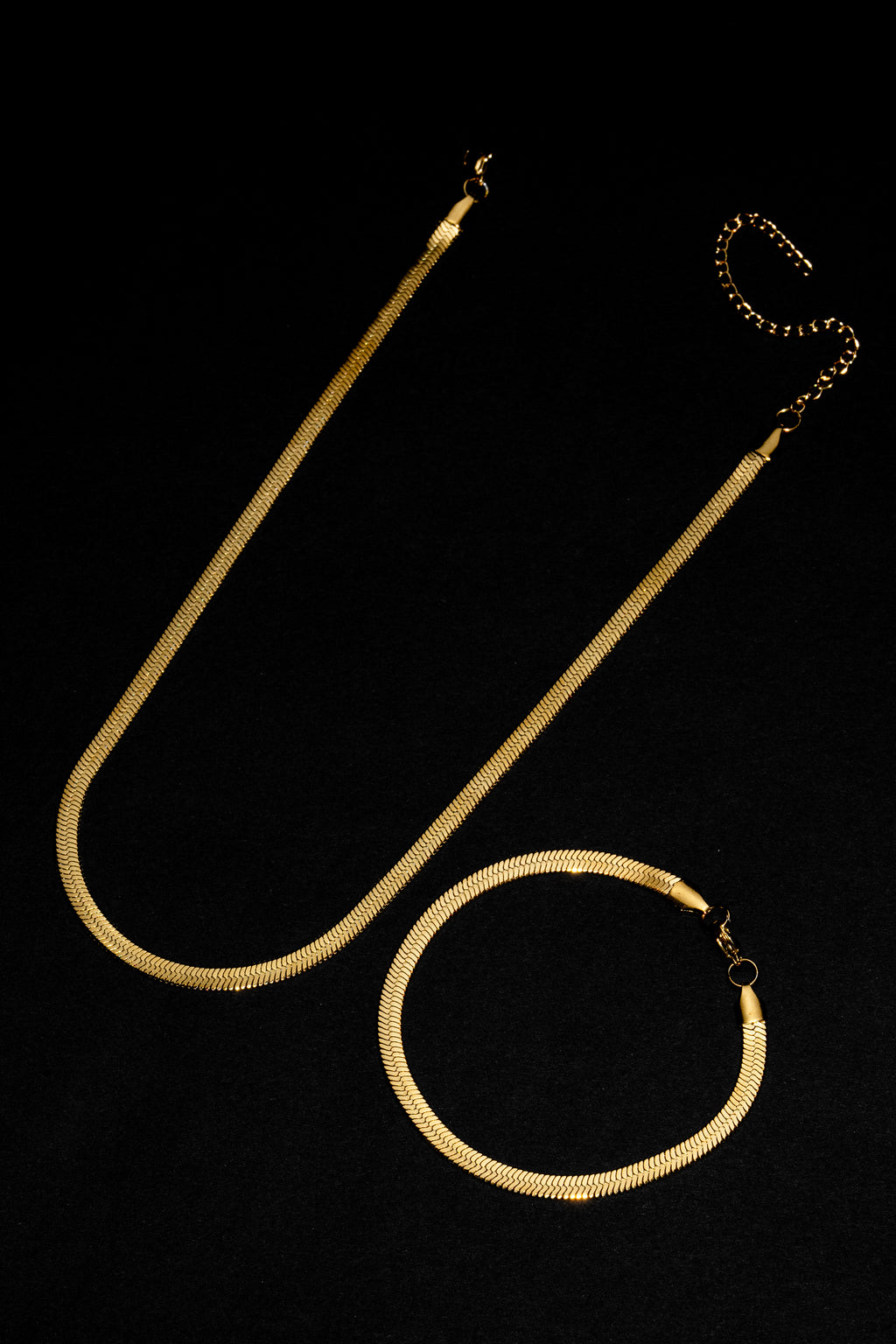 Conjunto Omega Dorado