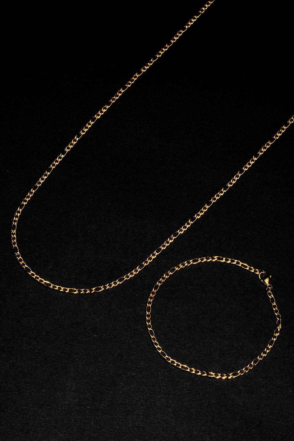 Conjunto Fígaro Dorado