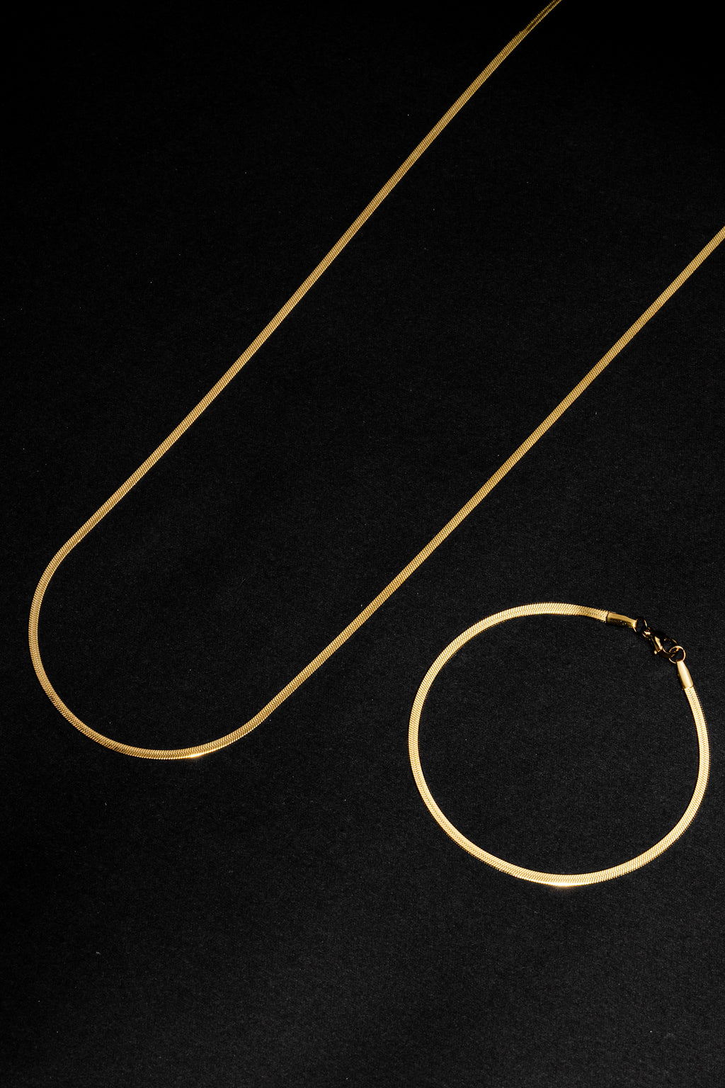 Conjunto Omega Fina Dorado