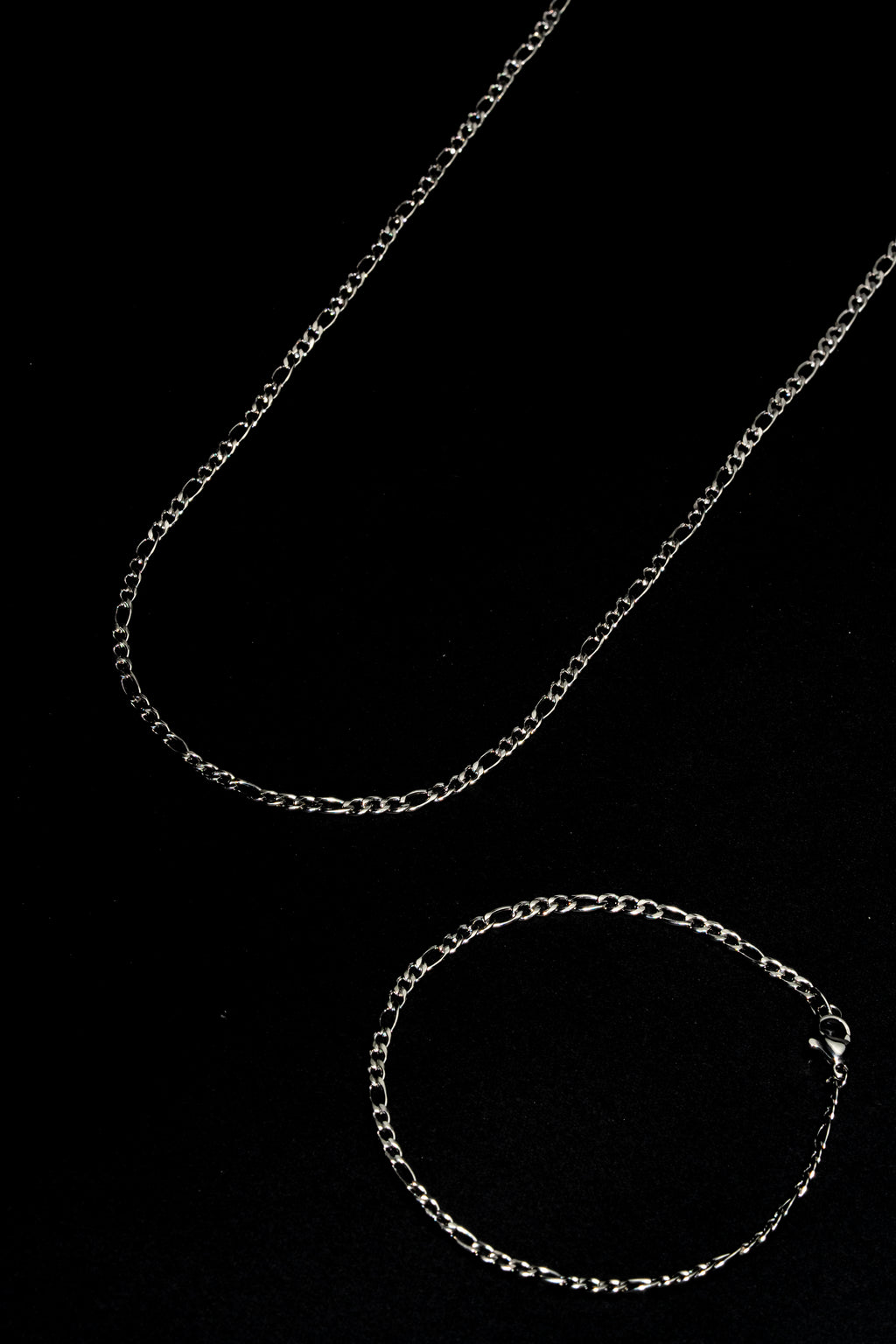 Conjunto Fígaro Plateado