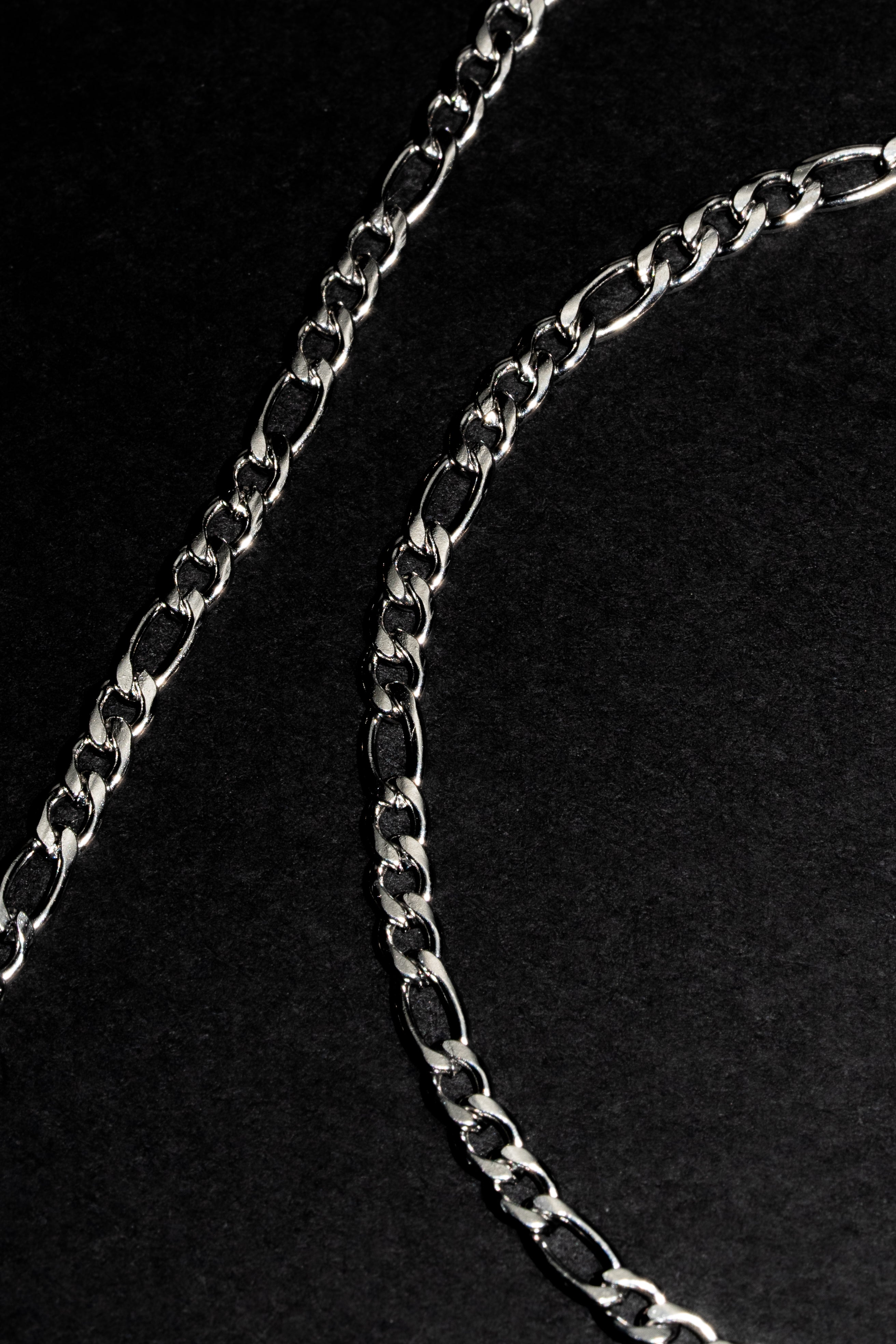 Conjunto Fígaro Plateado